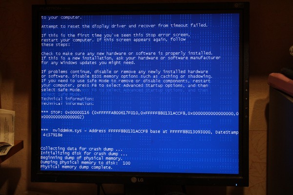 После попытки обновления драйвера NVIDIA Синий экран с пометкой - Сообщество Microsoft